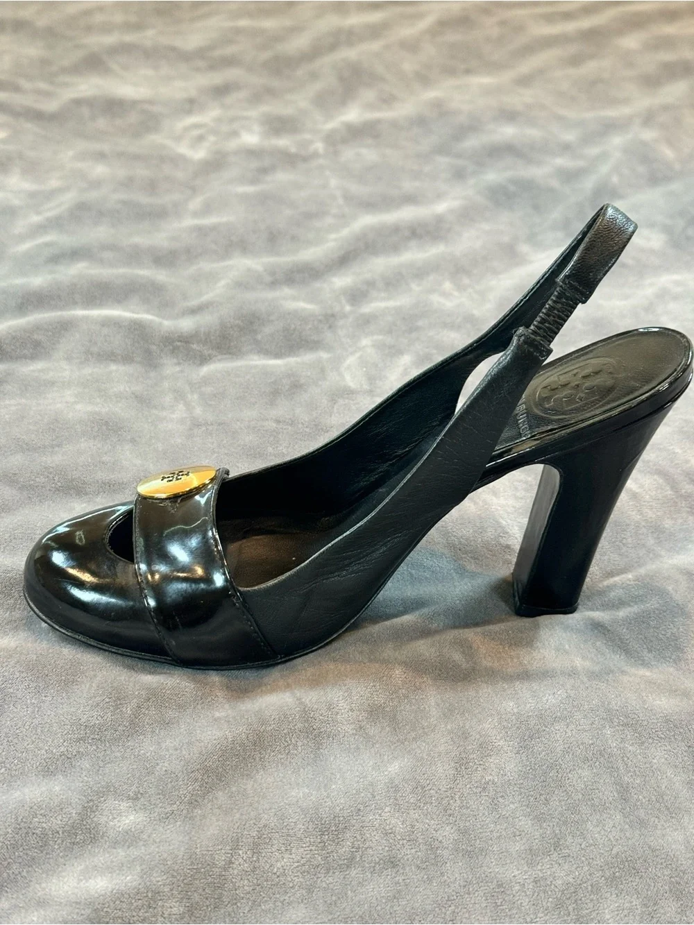 Tory Burch Black Patent Leather Slingback Pumps – Women's Size 6.5 – Pre-Owned